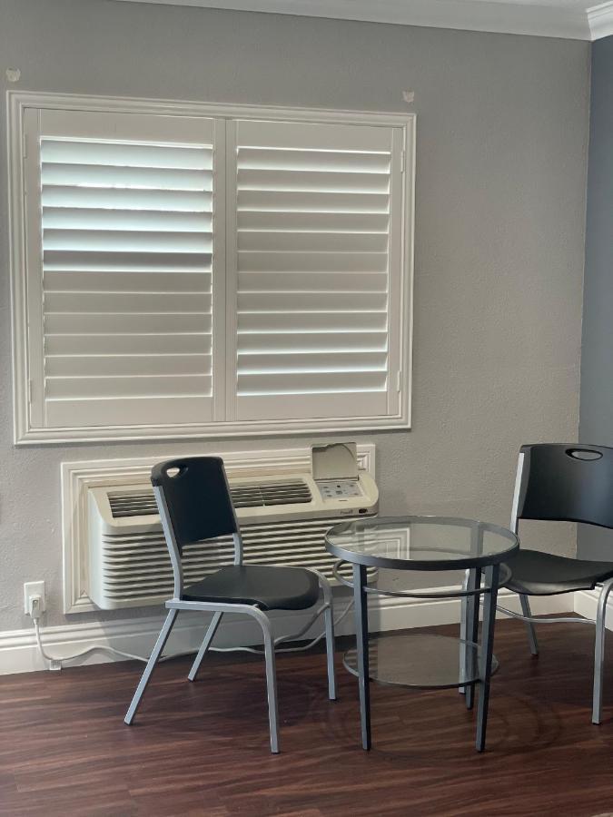 Legacy Inn & Suites Анахайм Екстериор снимка